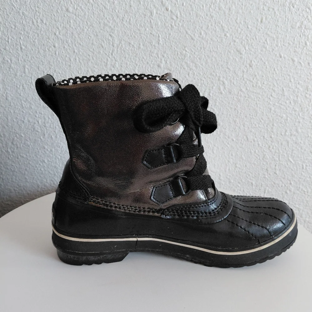 Sorel tivoli boots